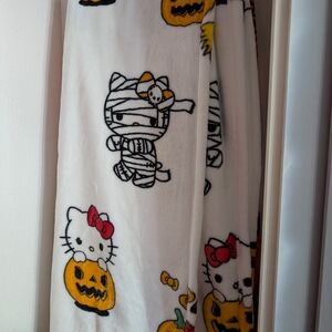 Cute Halloween Hello Kitty Blanket